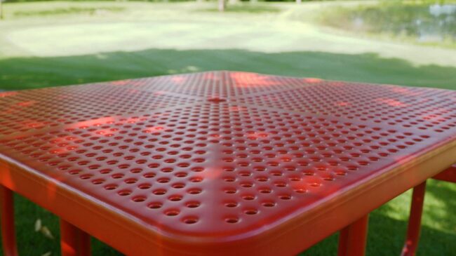 Red_Perf_Tabletop2