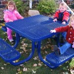 kid's picnic table