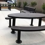 oval picnic tables